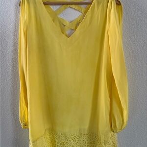 Very J Sunny Yellow V-Neck Blouse